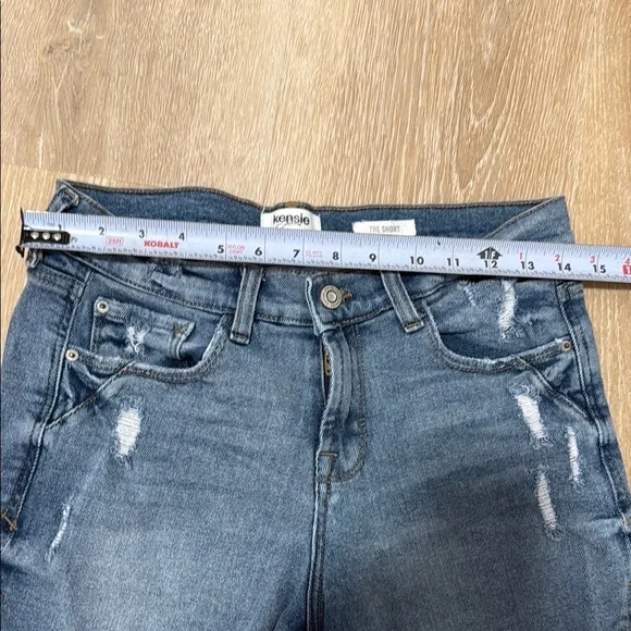 Kensie Blue Jean Shorts Distressed Frayed Hem - Picture 4 of 10